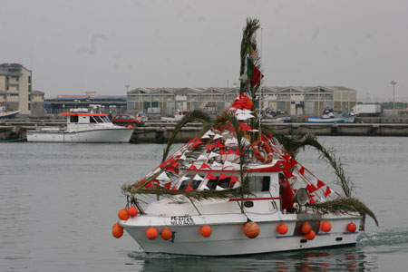 bateau_0641.jpg (31238 octets)