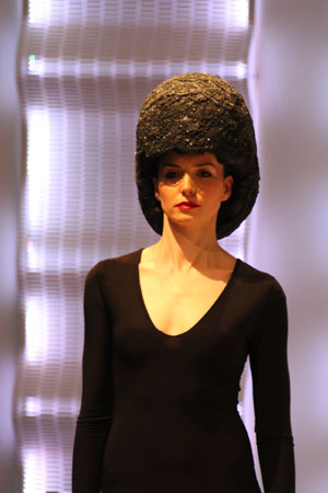 chapeau_0369.jpg (24901 octets)