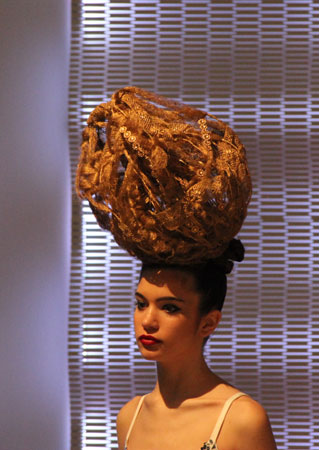 chapeau_0414.jpg (41248 octets)