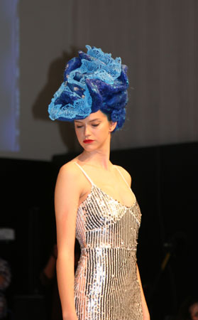 chapeau_5263.jpg (23261 octets)
