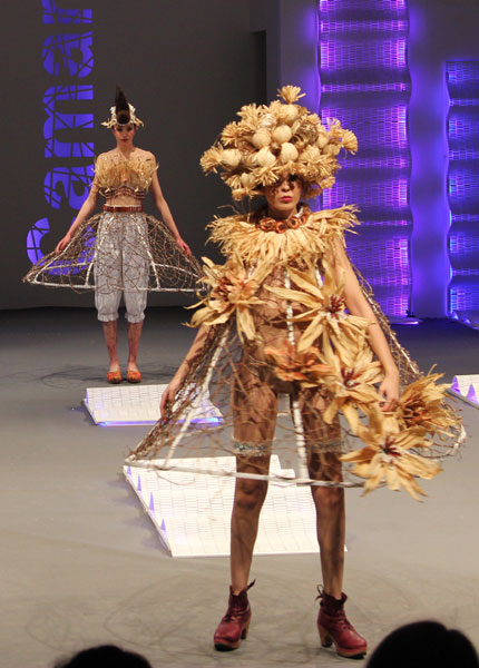 defile-det_0164.jpg (68633 octets)