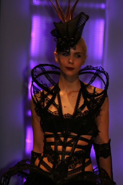 defile-det_5101.jpg (43268 octets)