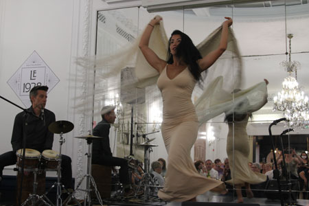 danseuse_0125.jpg (31530 octets)
