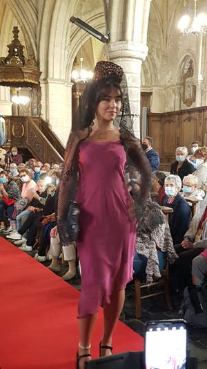 defile_151005.jpg (48814 octets)